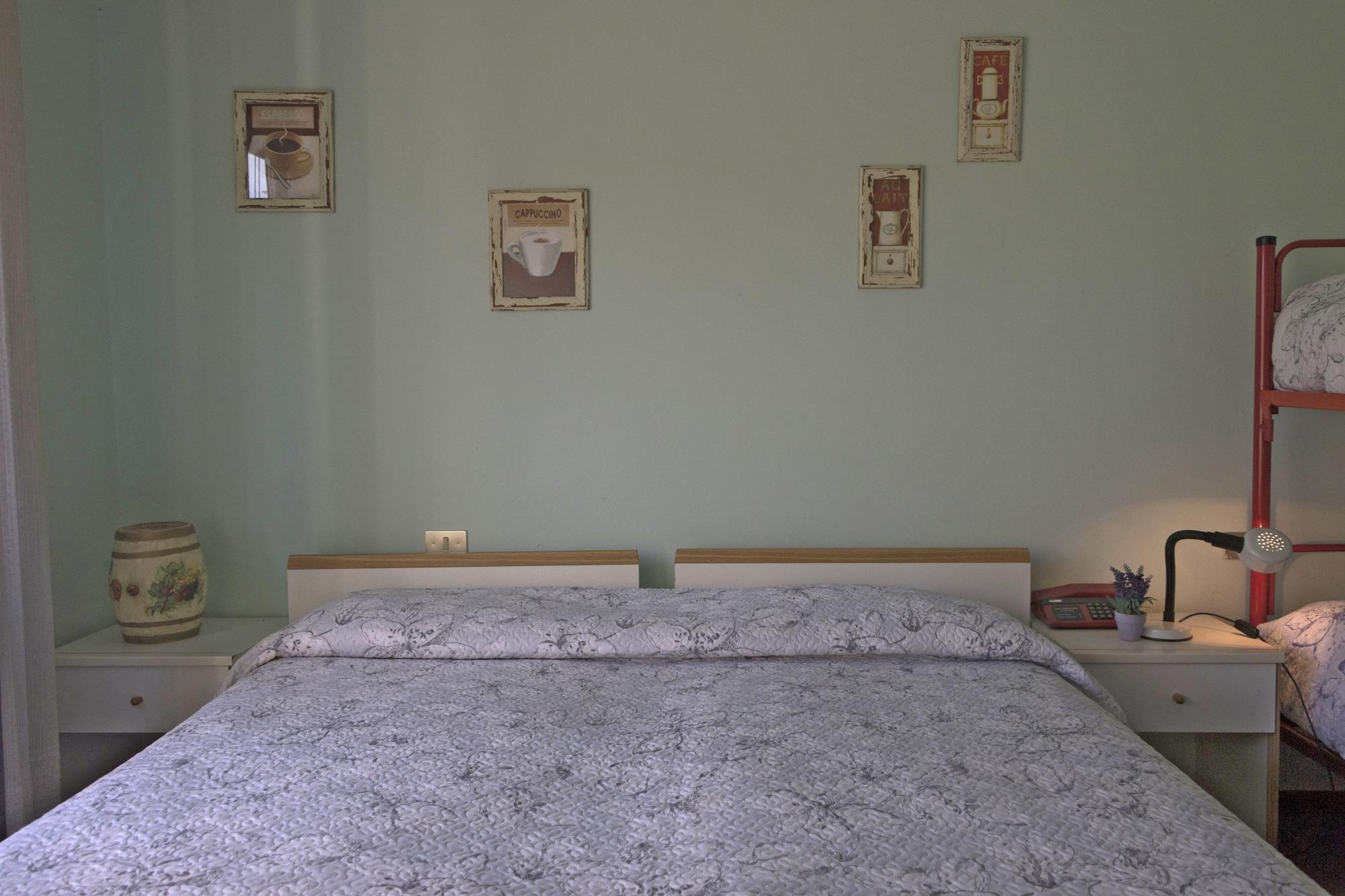 Hotel Primavera Десенцано дел Гарда Екстериор снимка